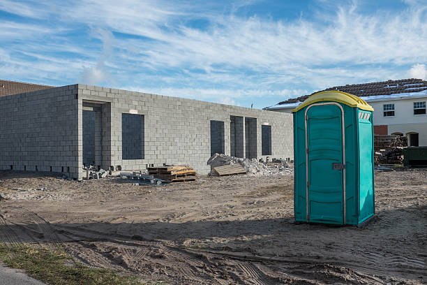 Porta potty delivery and setup in Summerdale, AL